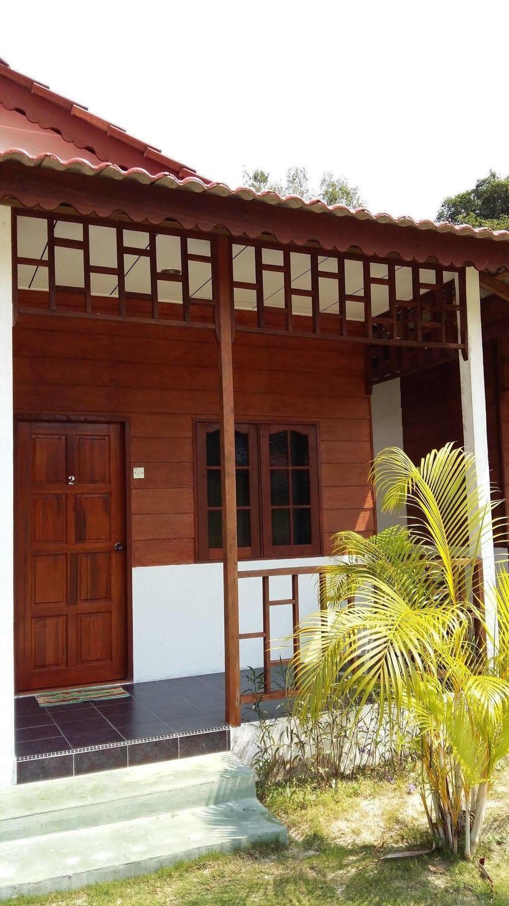 Pangkor Waterfall Beach Resort Kampung Teluk Nipah Exterior foto